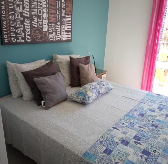 חדר דלוקס עם מרפסת, Casas Novas Guesthouse   Adults Only