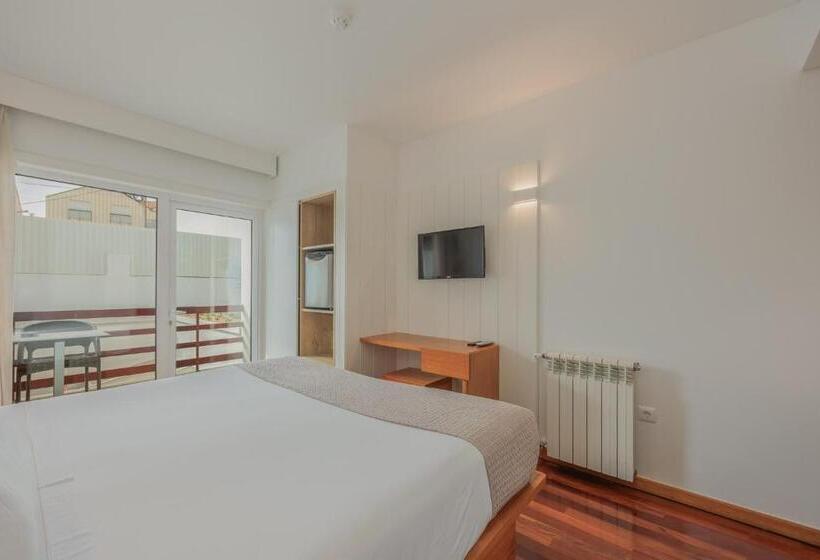 غرفة قياسية, Costa Nova