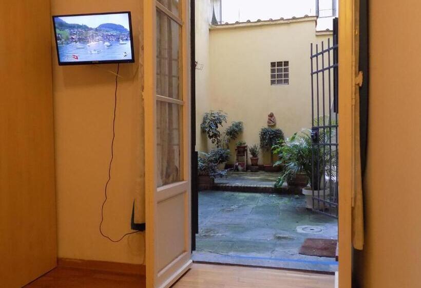 اتاق استاندارد, Il Pitti  Soggiorno