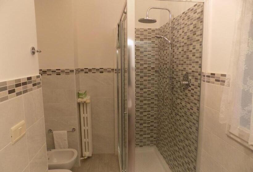 اتاق استاندارد سه نفره, Il Pitti  Soggiorno