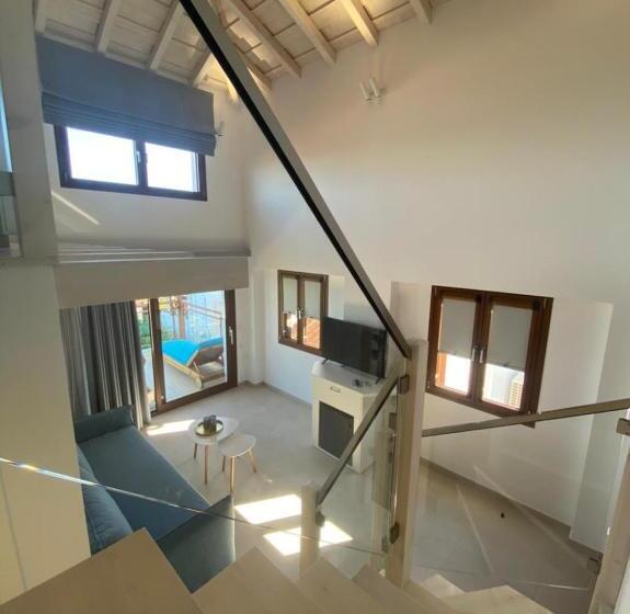 メゾネットスイート, Magic