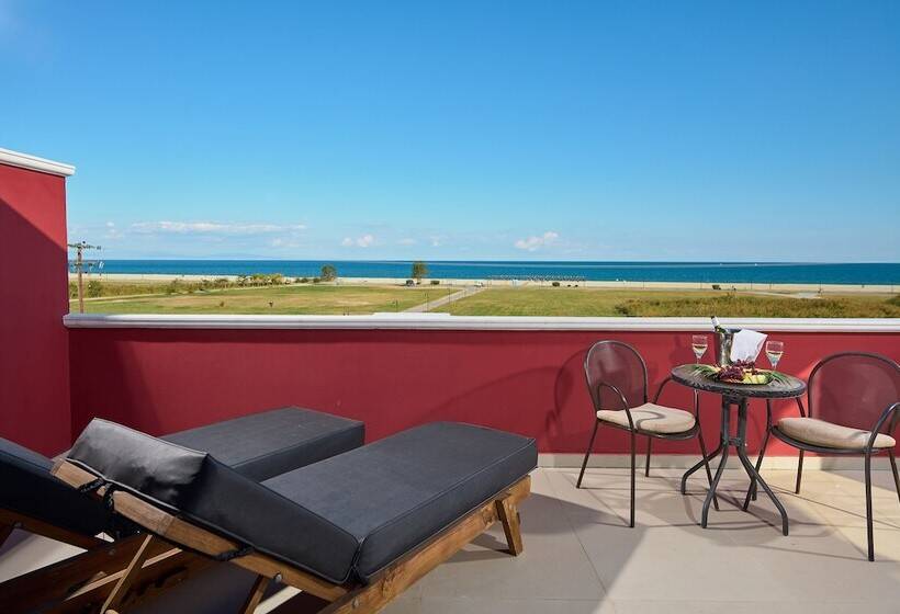 جناح, Mediterranean Princess  Adults Only