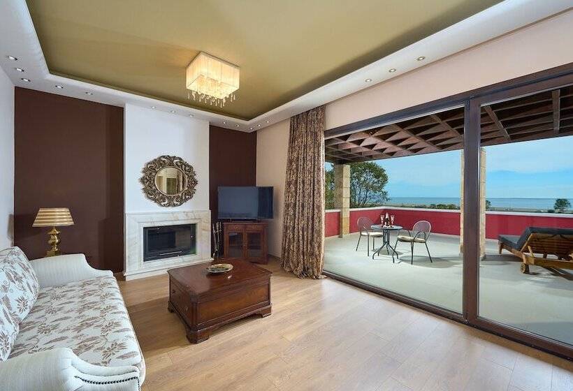 جناح, Mediterranean Princess  Adults Only