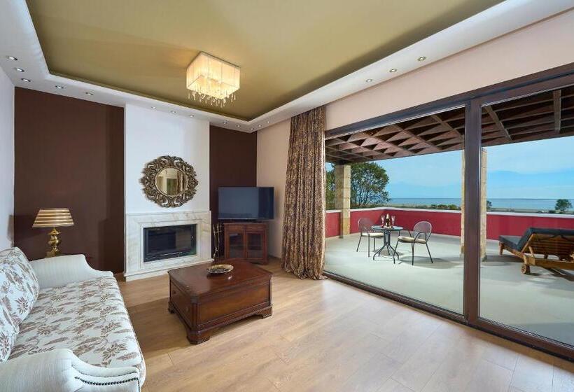 جناح, Mediterranean Princess  Adults Only