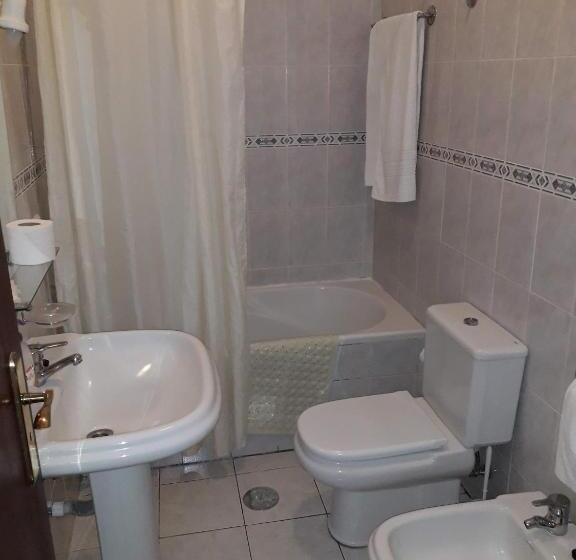 스탠다드 트리플 룸, Pensao Residencial Mirasol