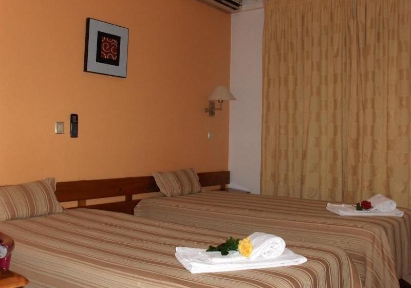 스탠다드 트리플 발코니 룸, São Roque 5179 Al