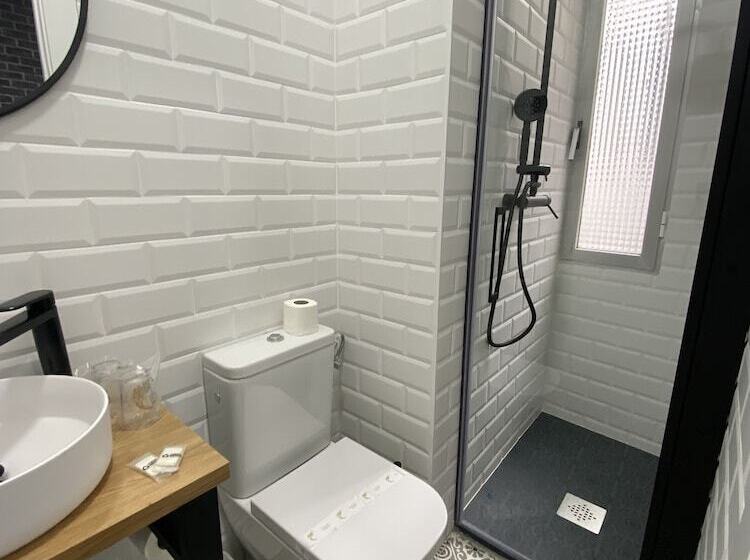 Номер Стандарт, Casual Mardones