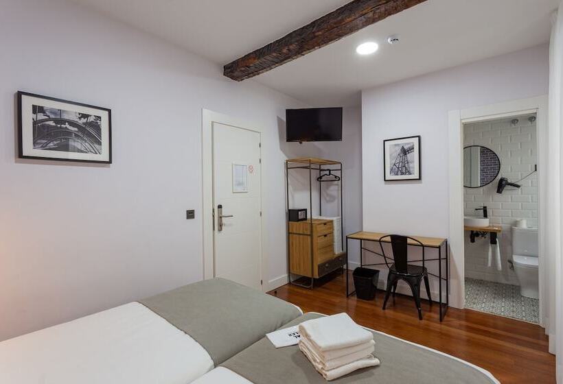 Номер Стандарт, Casual Mardones