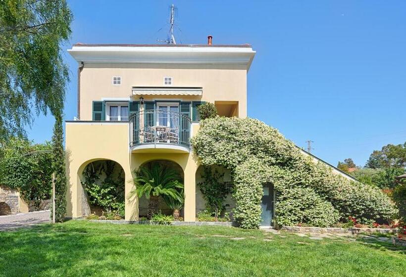 דירת חדר נוף לגינה, Casa Vacanze Nel Giardino Di Renzo