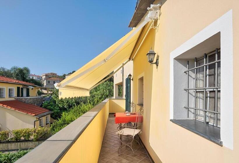 דירת חדר נוף לגינה, Casa Vacanze Nel Giardino Di Renzo