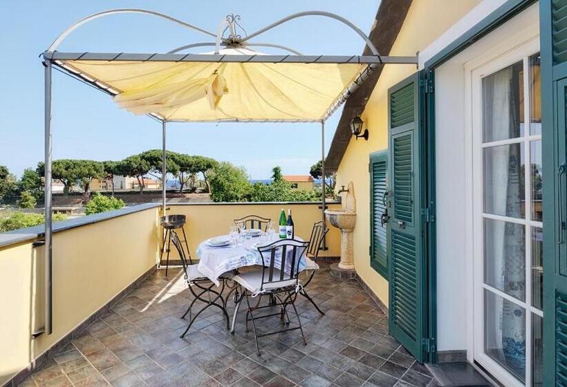 דירת חדר נוף לים, Casa Vacanze Nel Giardino Di Renzo