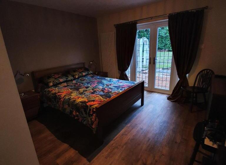 Standard-huone King-vuode, Wood Rising