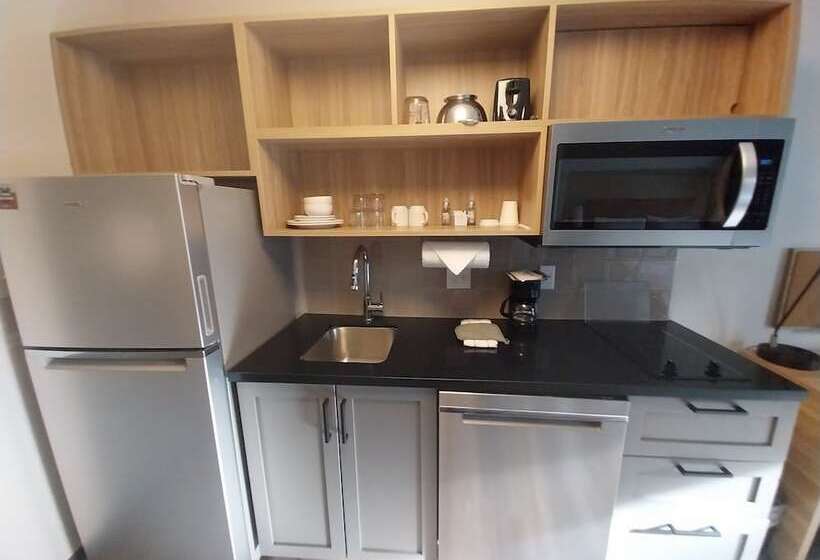 스탠다드 스튜디오, Candlewood Suites   Columbia, An Ihg