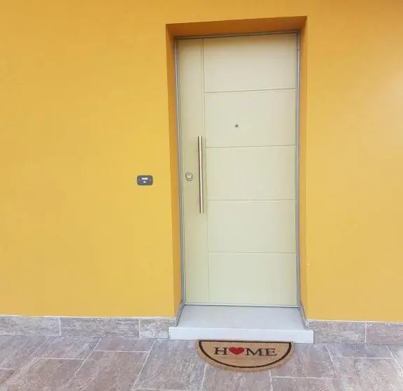اتاق استاندارد با چشم‌انداز باغ, Mazzi House Garden