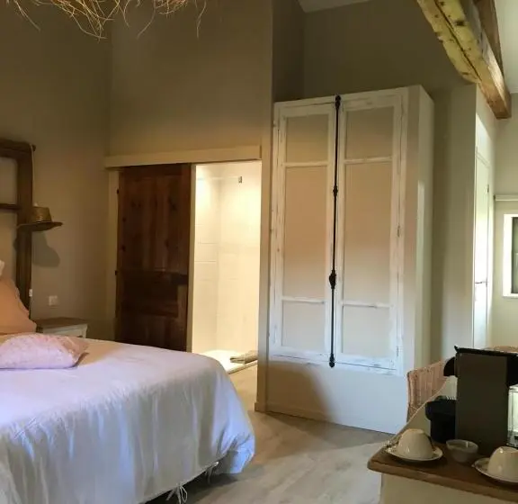 スタンダードルーム, Chambres D Hôtes La Clé Des Arches