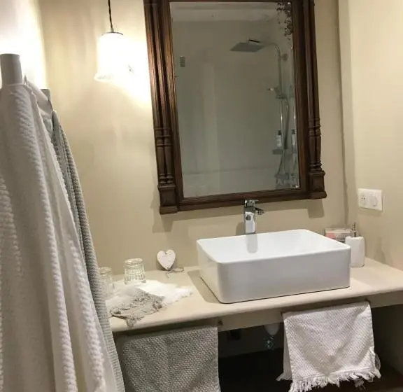 スタンダードルーム, Chambres D Hôtes La Clé Des Arches