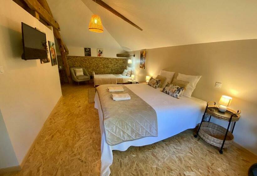 Трехместный Номер Стандарт Вид на Сад, Domaine De La Source