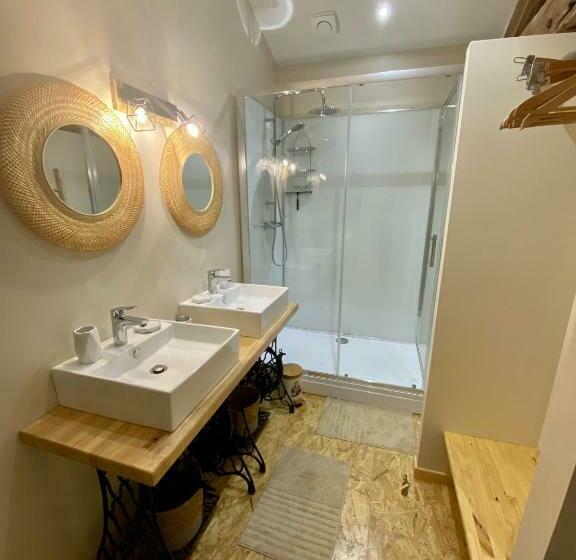 Трехместный Номер Стандарт Вид на Сад, Domaine De La Source