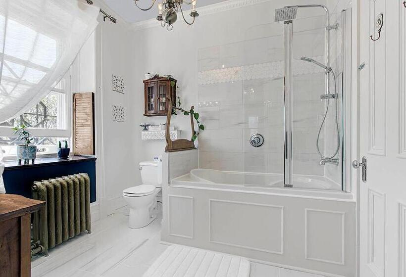 디럭스 룸 킹사이즈 침대, La Demeure Du Capitaine