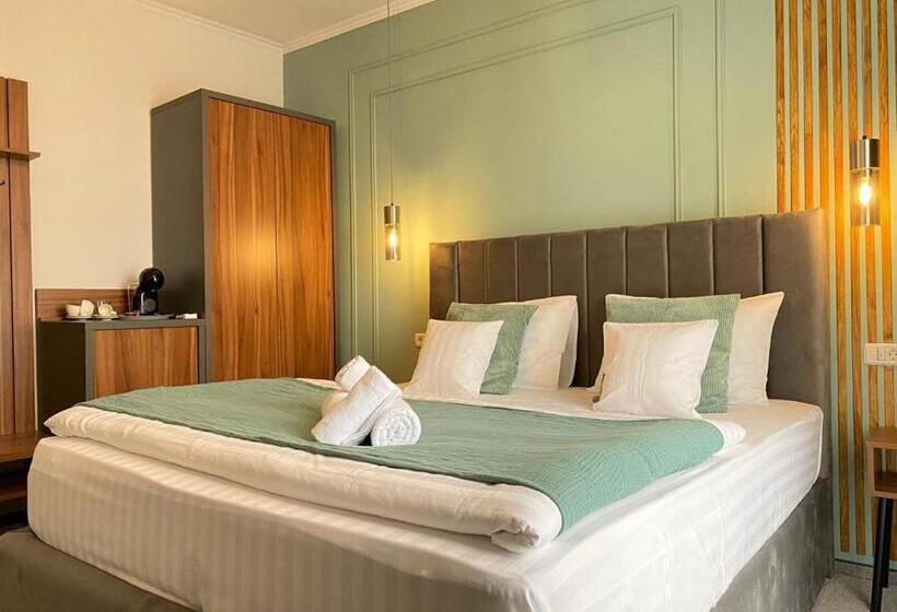 バルコニー付きデラックスルーム, Coolkush Boutique