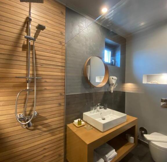 デラックスルーム, Coolkush Boutique