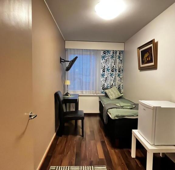 Номер Стандарт Индивидуальный Совместная Ванная, Li Olla