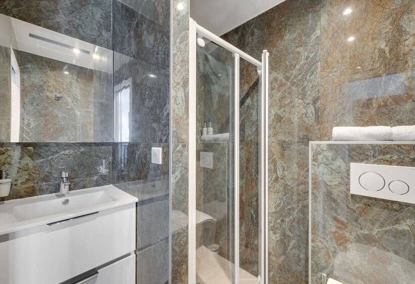 スーペリアスタジオ, Le Bellevue