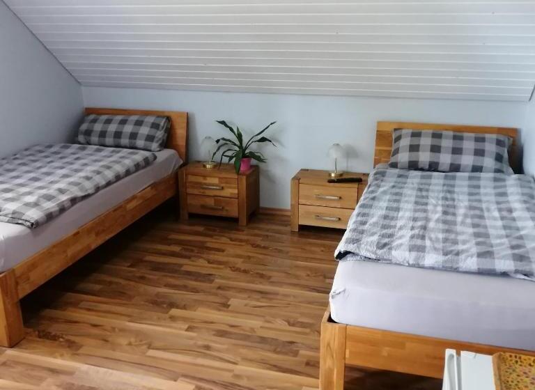 Номер Стандарт Совместная Ванная, Auerandzimmer
