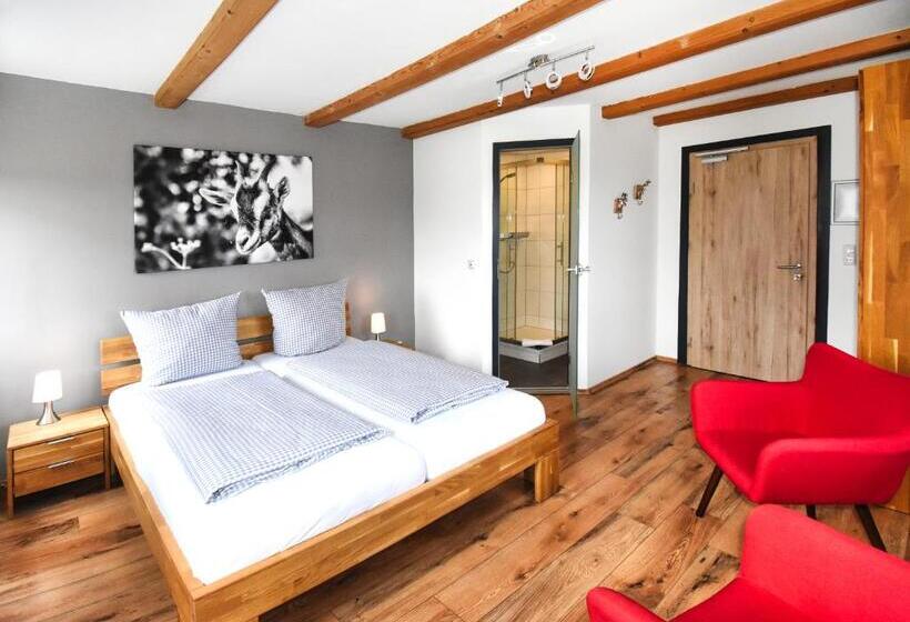 스탠다드 룸 산 전망, 8peaks