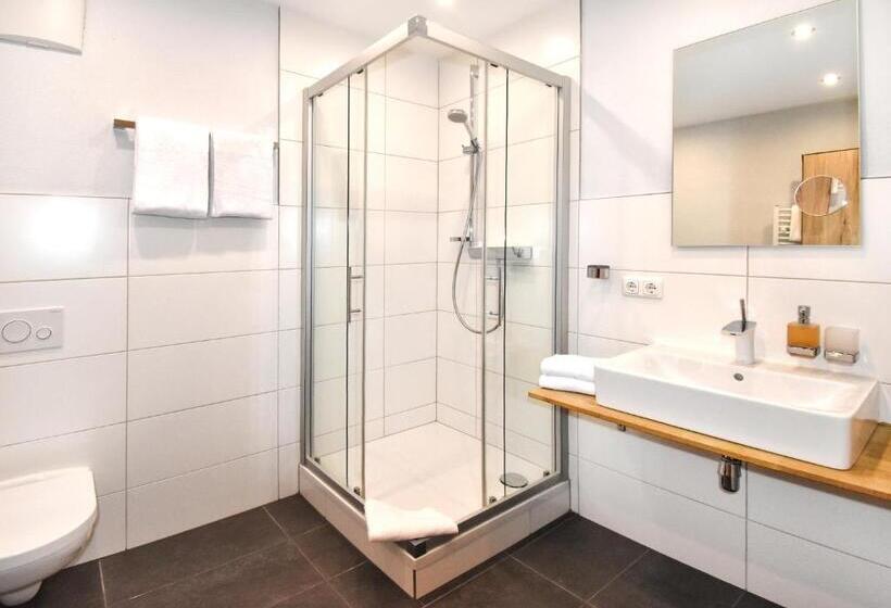 Standard room with outdoor bath, 8peaks