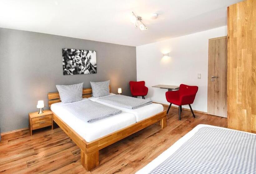 스탠다드 트리플 룸(3인실) 외부 욕실, 8peaks