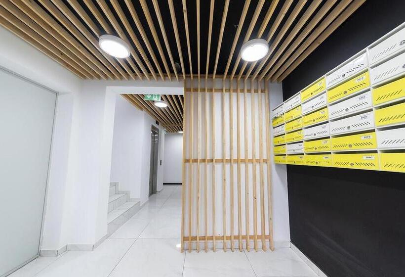 带1个卧室的带阳台的公寓, Northapartments