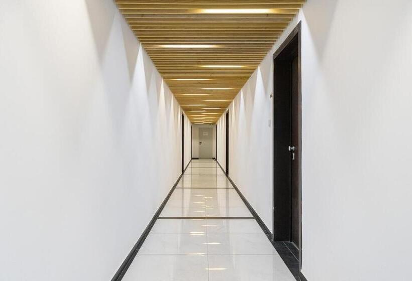 带1个卧室的带阳台的公寓, Northapartments