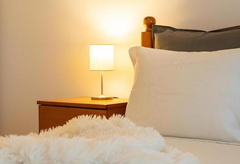 带1个卧室的带阳台的公寓, Northapartments