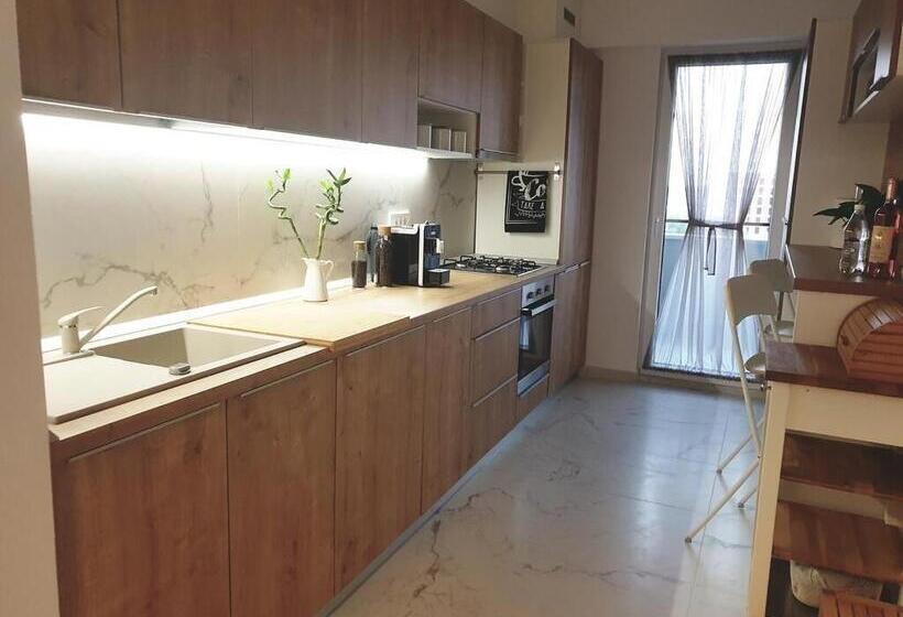 带1个卧室的带阳台的公寓, Northapartments