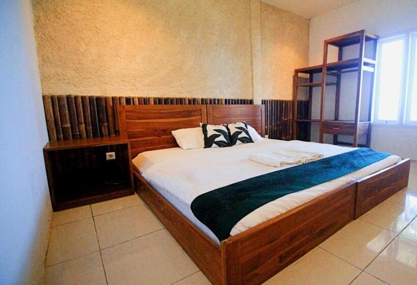 غرفة ديلوكس مطلّة علي البحر مزوَّدة بشُرفة, Cabana Surf And Stay