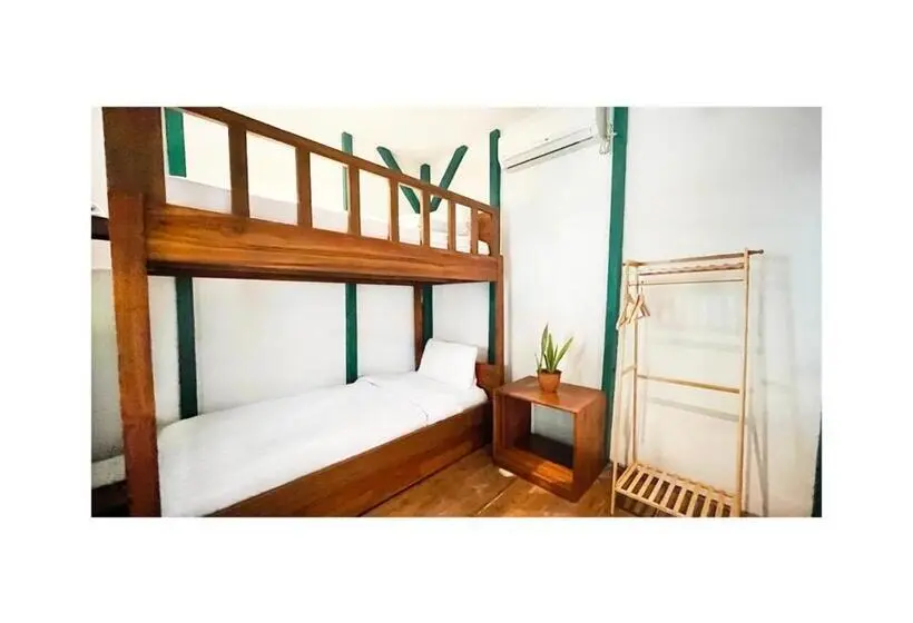バス共有のスタンダードルーム, Cabana Surf And Stay