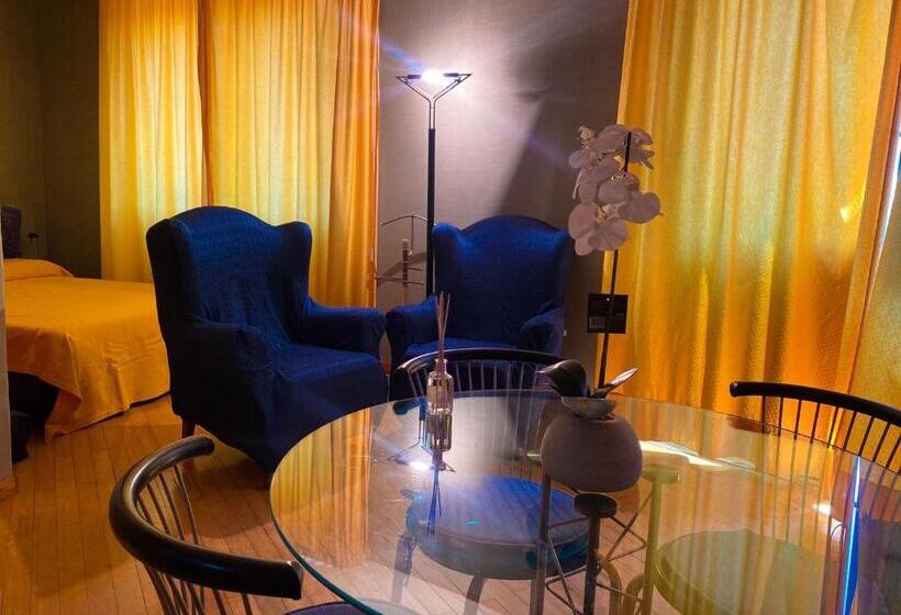 Standard Studio, Home Relax