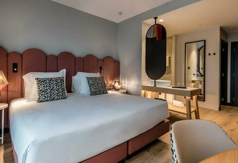 اتاق سوپریور خانوادگی, Mercure Lugo Centro