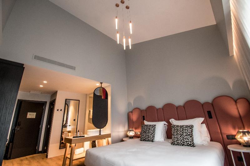 行政房间, Mercure Lugo Centro