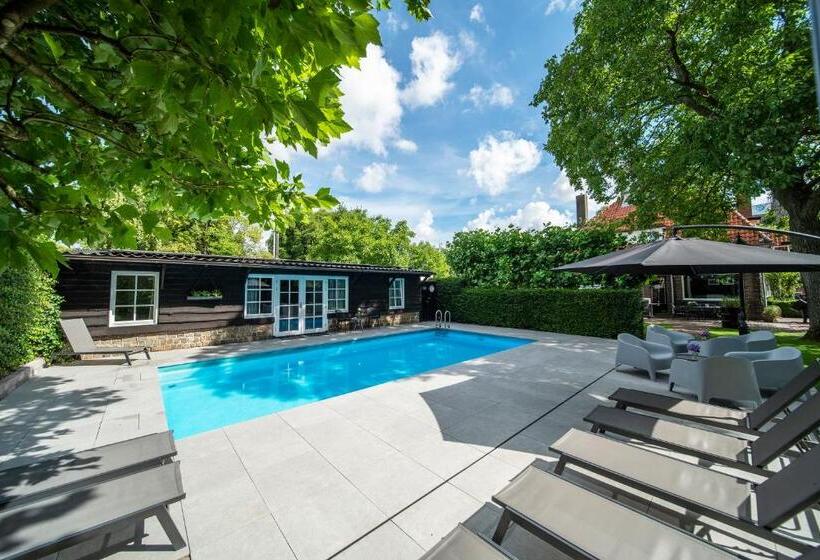 キングサイズベッドのデラックスルーム, Hush Bed & Breakfast