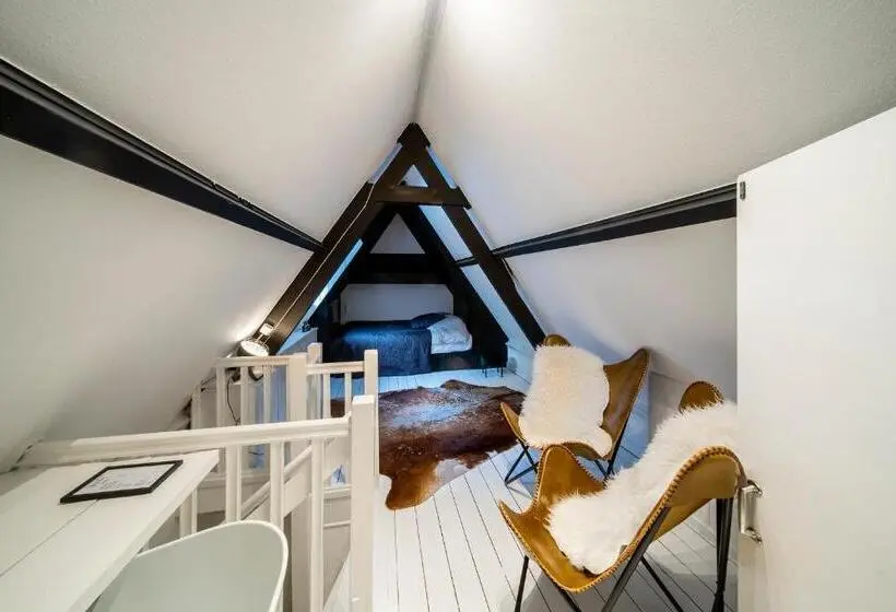 スイート（家族用）, Hush Bed & Breakfast