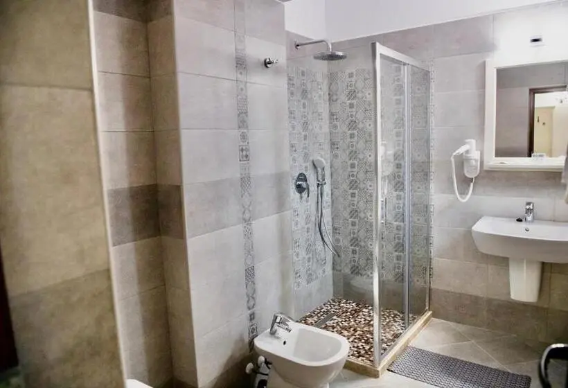 テラス付き１ベッドルームアパートメント, Imperial Hotel&spa   Baile Olanesti