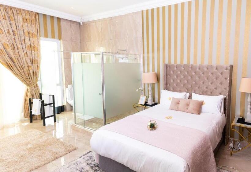 标准间, The Houghton Villa