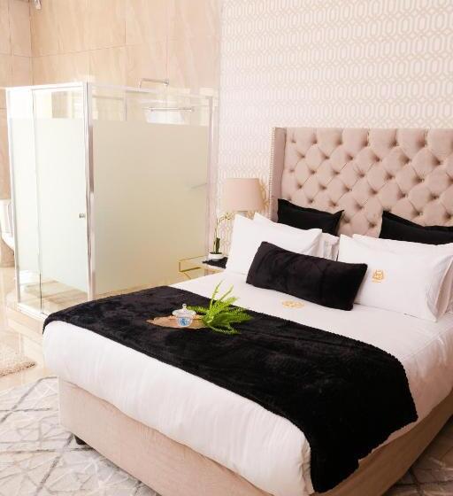 豪华房间, The Houghton Villa