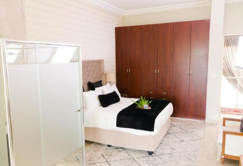 豪华房间, The Houghton Villa