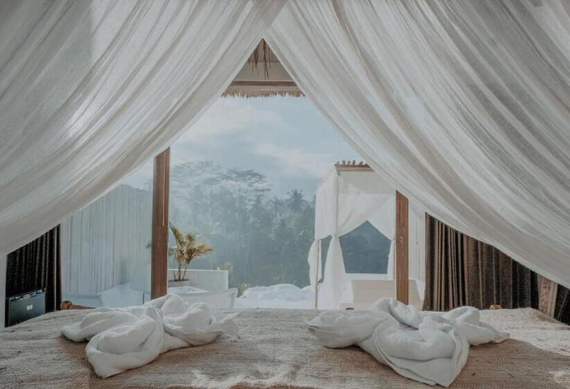 סוויטה עם ג'קוזי, Woywoy Escape Bresela Adults Only