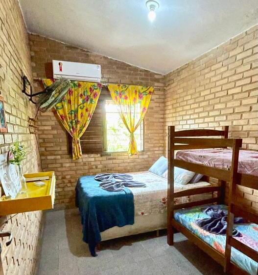 Семейный Номер, Pousada São Jorge Sinta Se Em Casa 1 Minuto A Pé Da Praia Localizada Na Principal Av Da Praia Café D