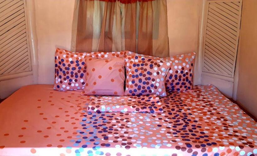 اتاق استاندارد, Cristina Beachfront Cottages