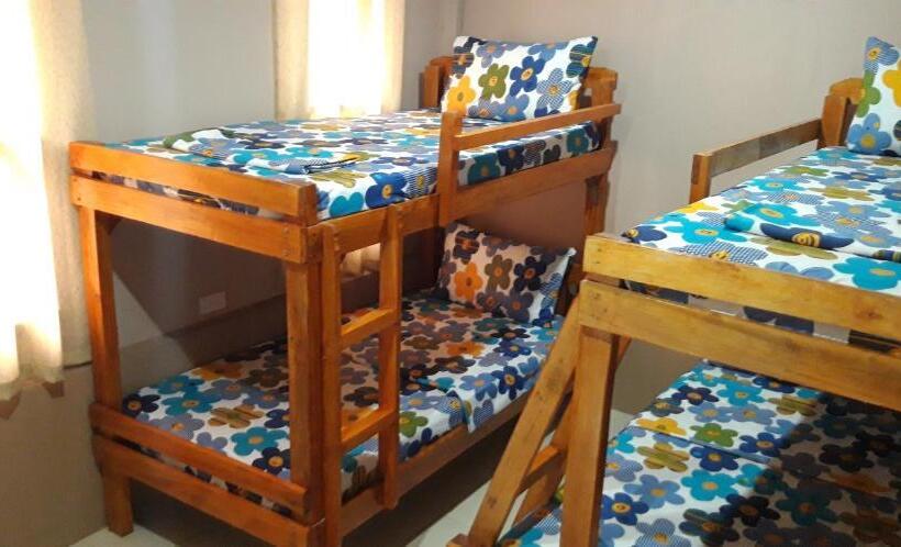 اتاق خانوادگی, Cristina Beachfront Cottages